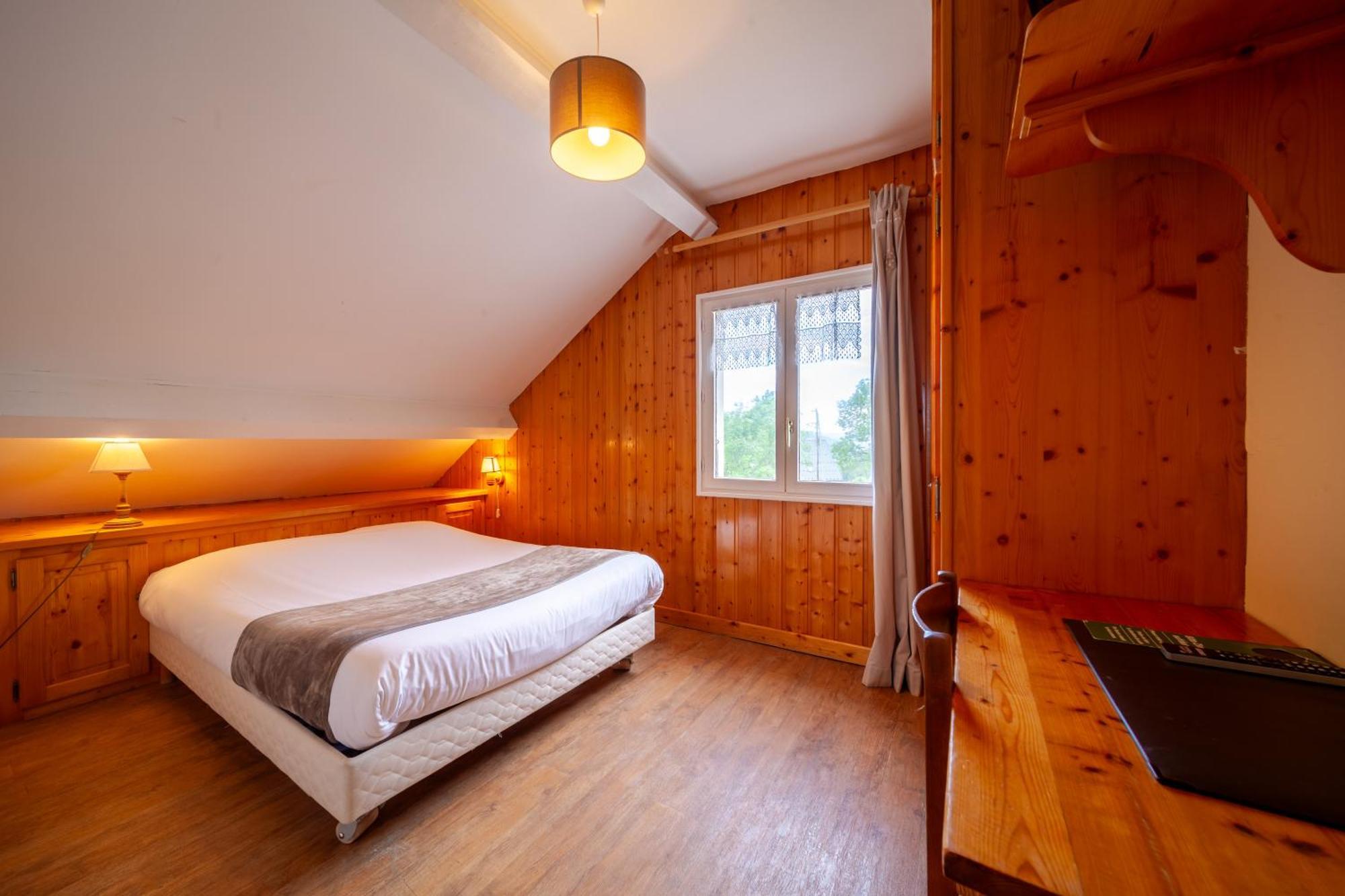 Auberge Des Montauds - Hotel & Restaurant Villard-de-Lans Bilik gambar