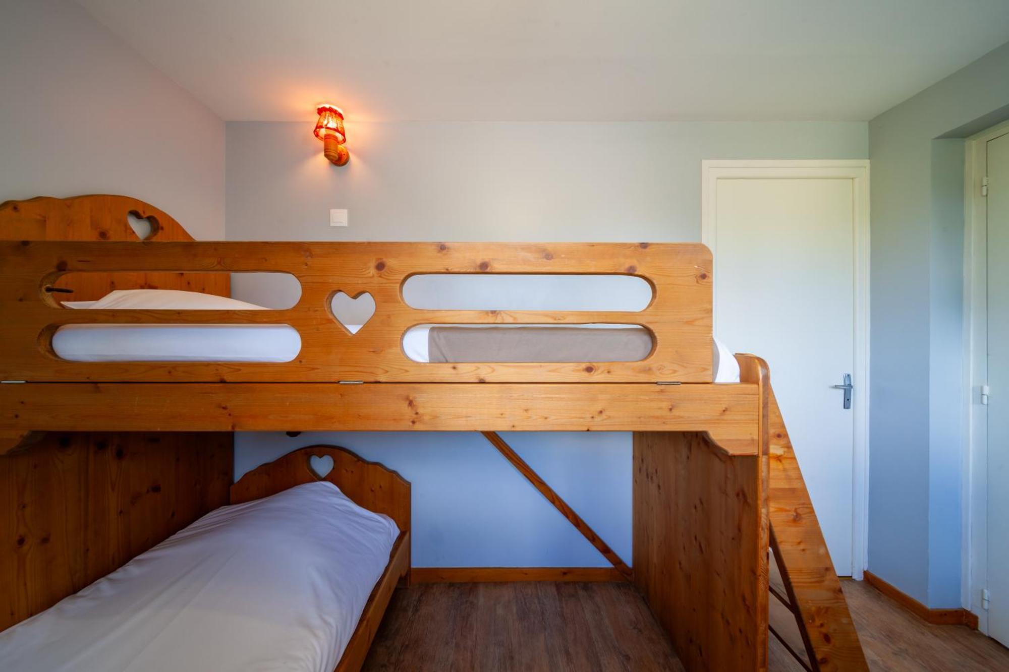 Auberge Des Montauds - Hotel & Restaurant Villard-de-Lans Bilik gambar