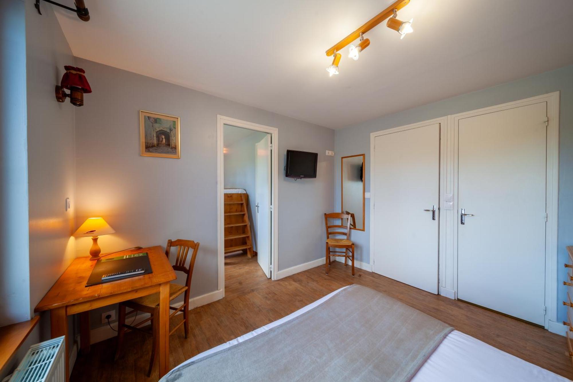 Auberge Des Montauds - Hotel & Restaurant Villard-de-Lans Bilik gambar